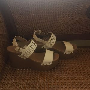 Platform flatform white shoes, woven, leather